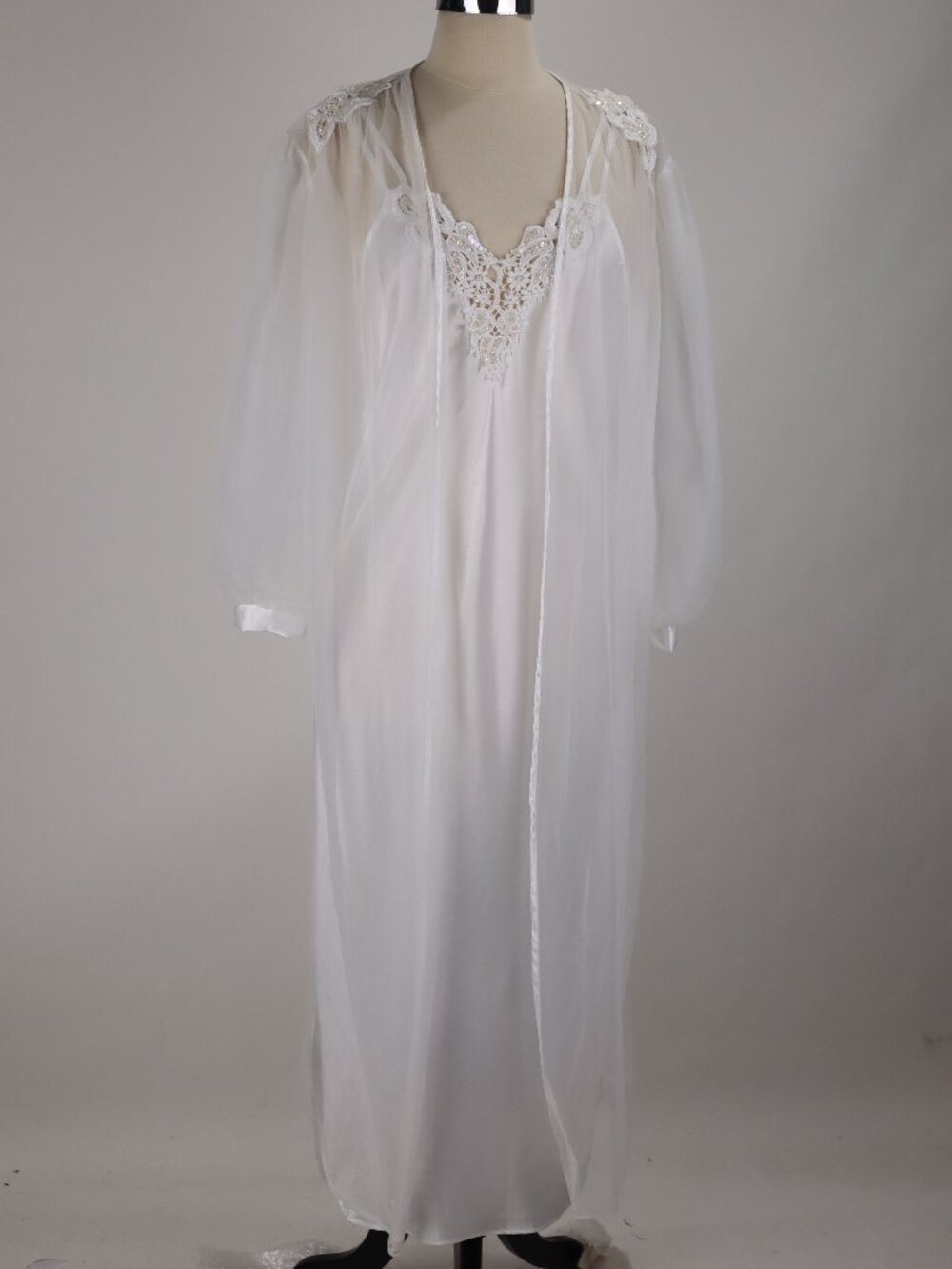 ❄️ Vtg Cinema Etoile White Lace Pearl Sequin Nightgown Robe Set Bridal Peignoir